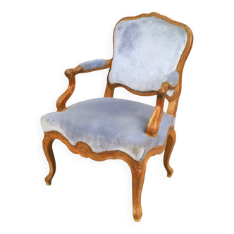Regency period, 18th century. Armchair with a flat back.