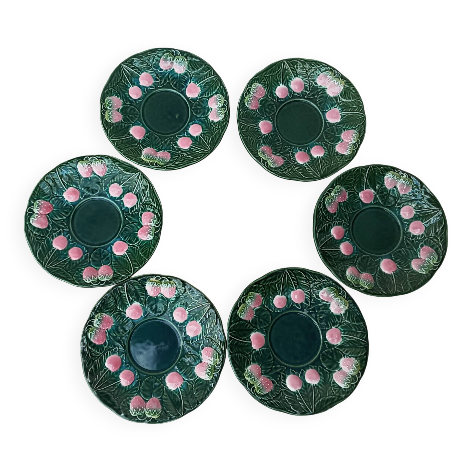 Six dessert plates in earthenware.