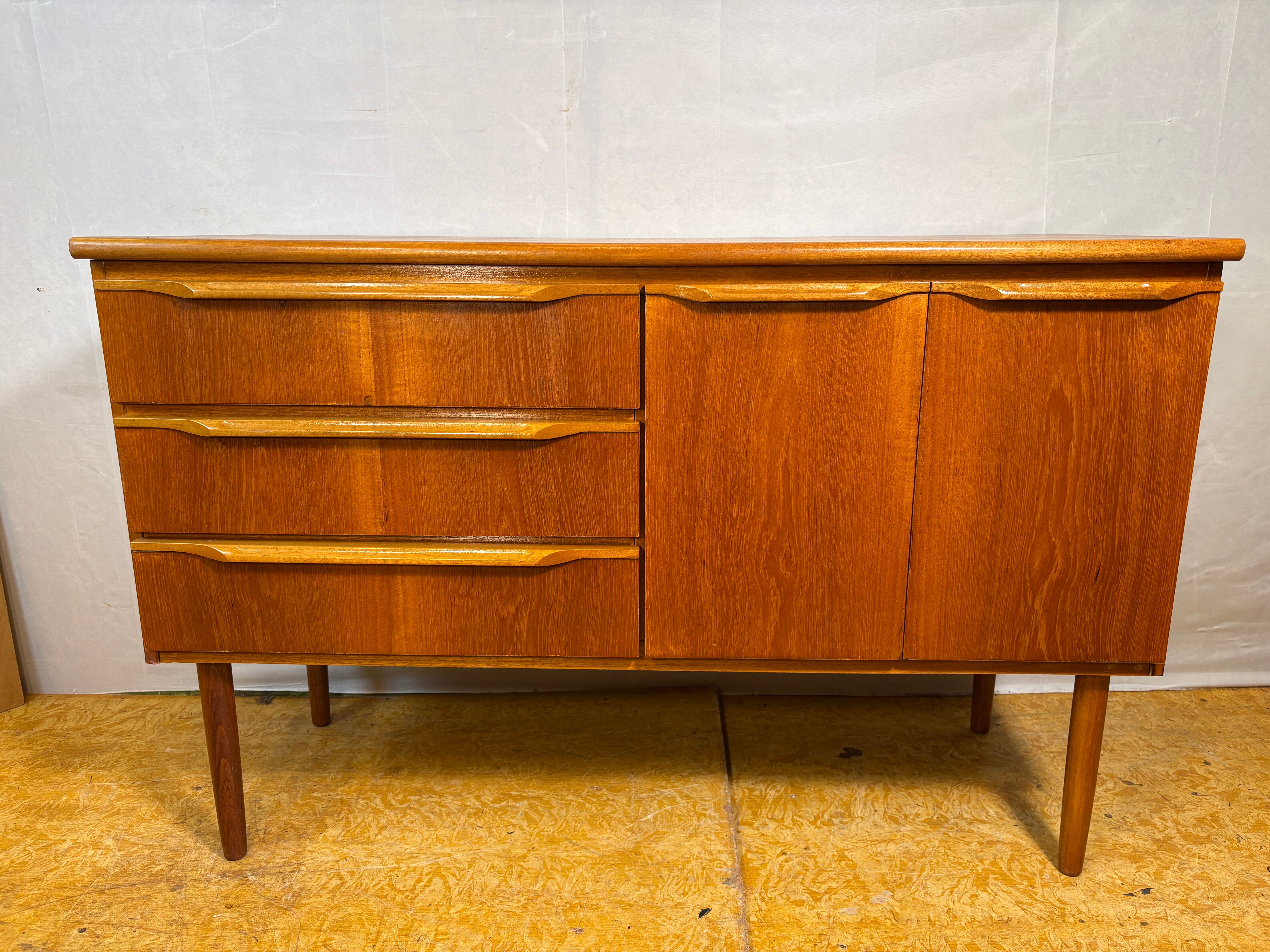 Mid-Century Retro Vintage Teak Sideboard by Sakol 1960   Danish Design Infl