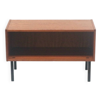 Commode / table de chevet vintage fabriquée dans les années 60