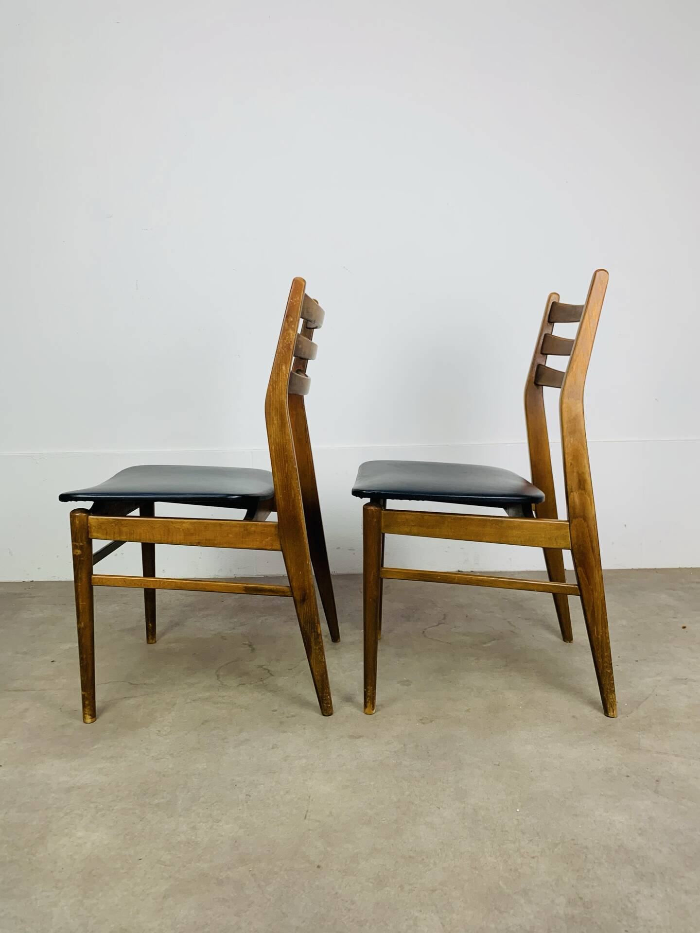 Paire de chaises scandinaves années 60