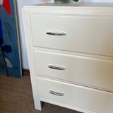 Vintage chest of drawers restored in white painted wood
