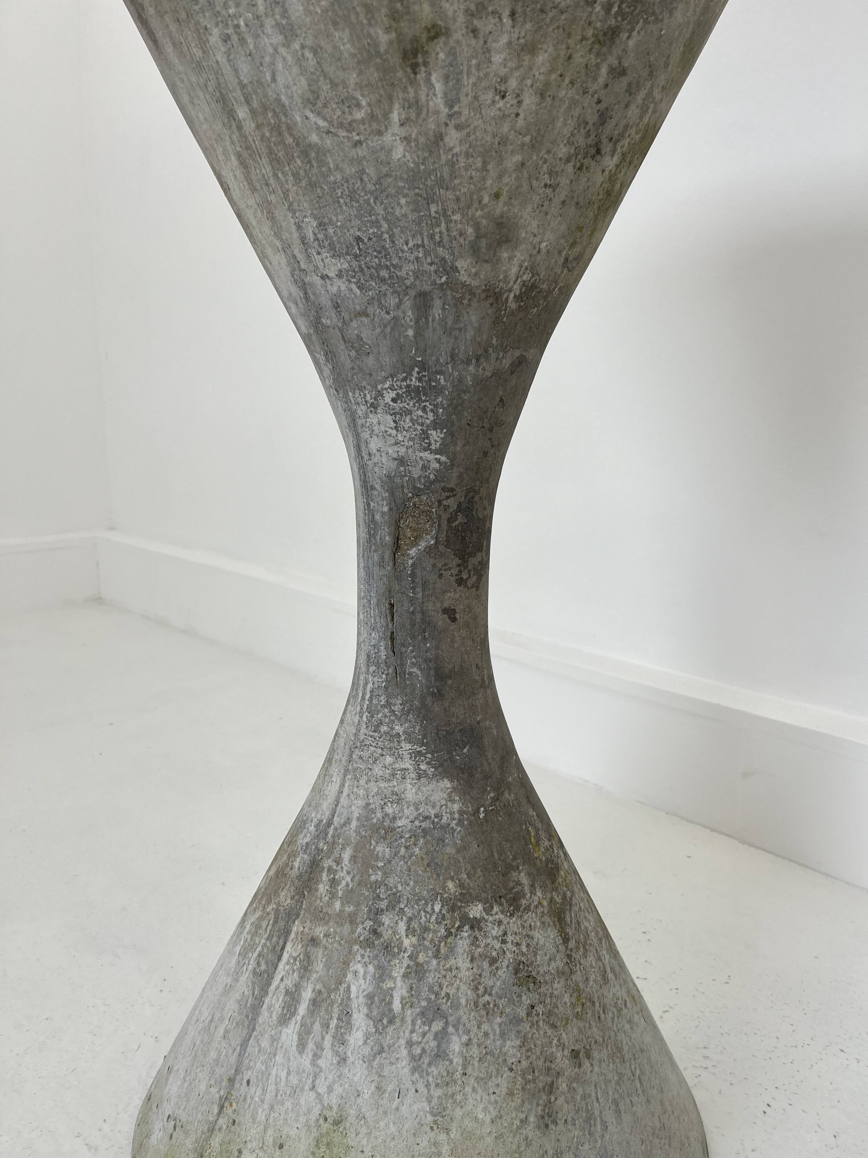 planters design Anton Bee assisted by Guhl edition Eternit 1958 set of 2