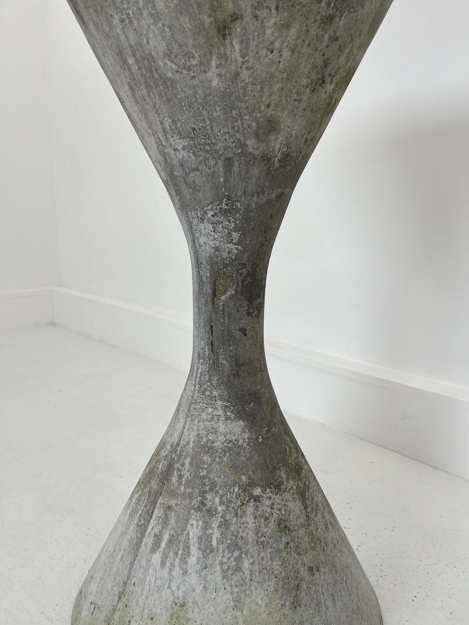 2 jardinières Anton Bee et W. Guhl édition Eternit, 1958