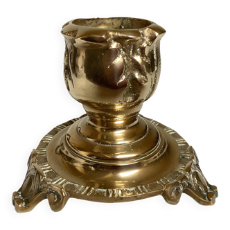 Tripod candlestick in worked bronze