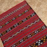 Tapis berbère marocain tissé à la main 100% laine biologique provenant