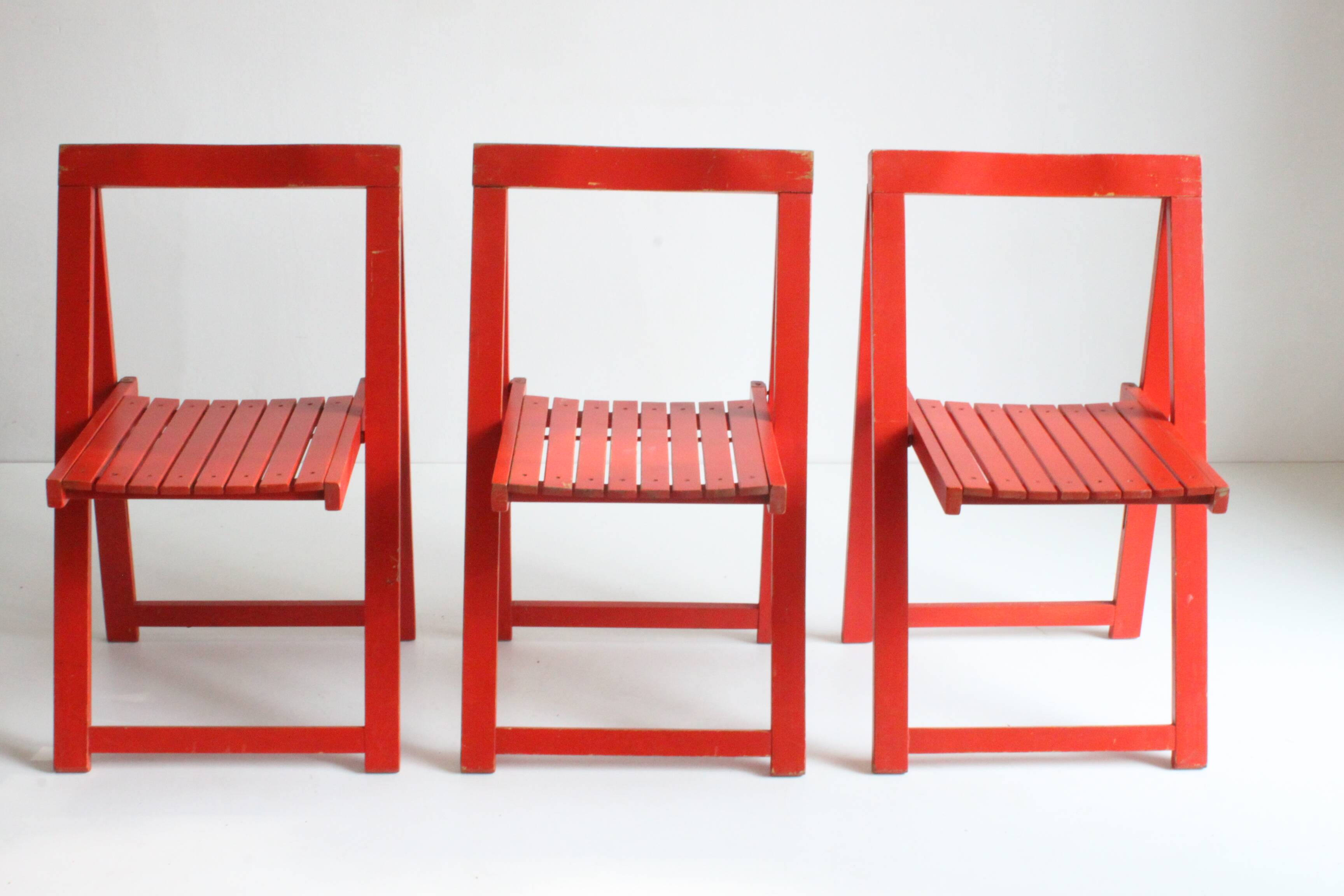 Vintage wooden folding chairs 1960s