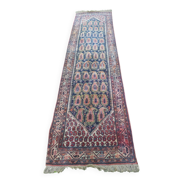 Gallery carpet, Persian carpet