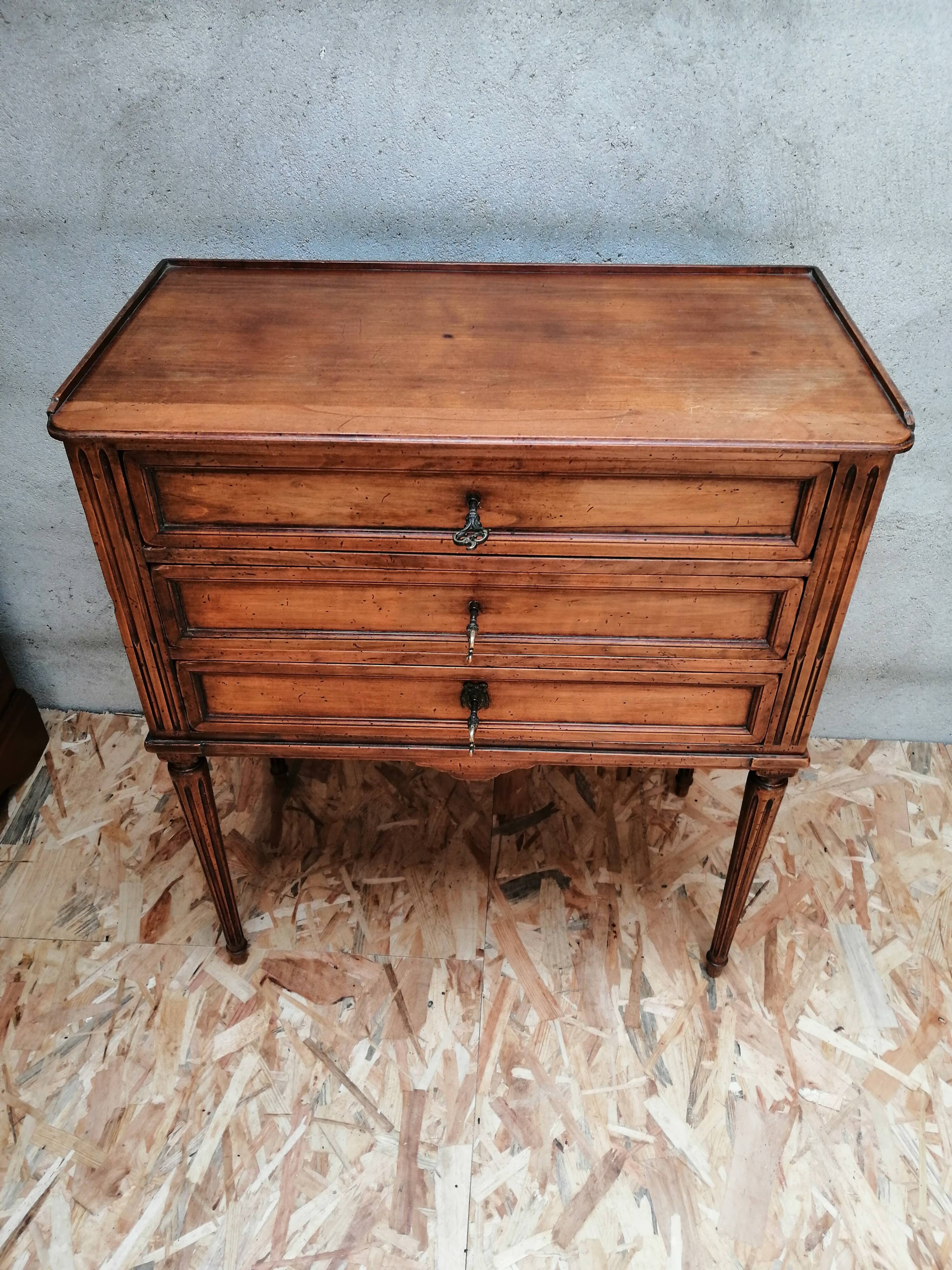 Louis XVI style dresser