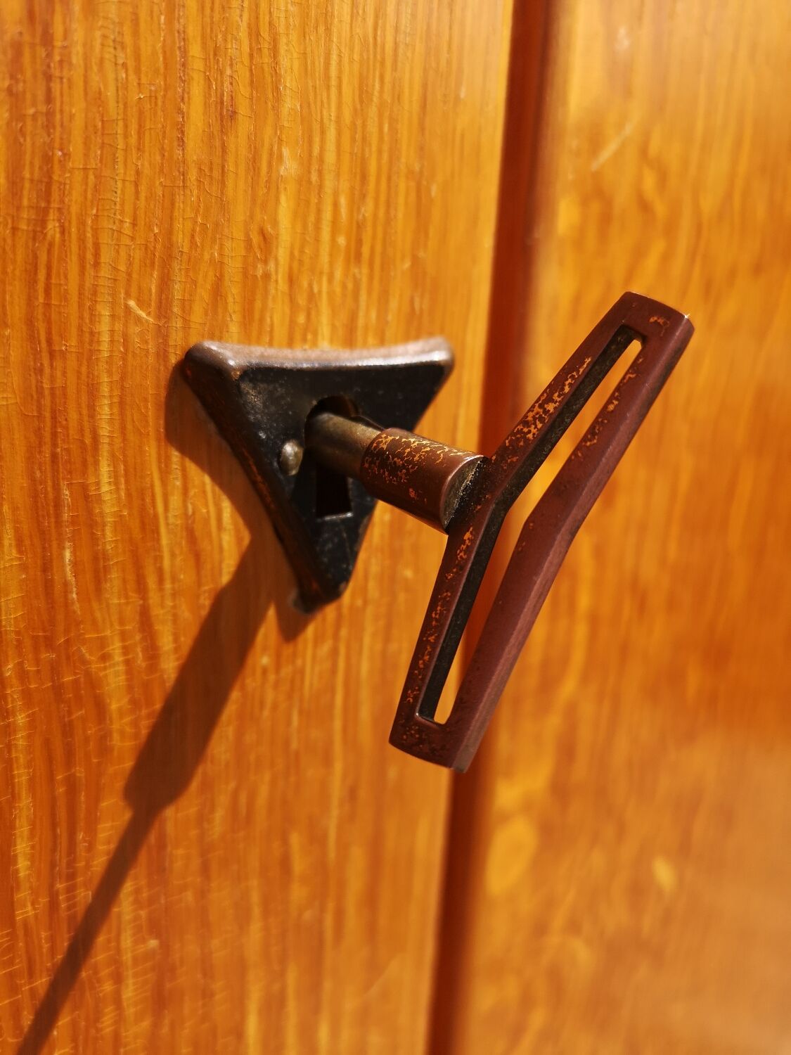 Vintage wardrobe dressing 3 doors