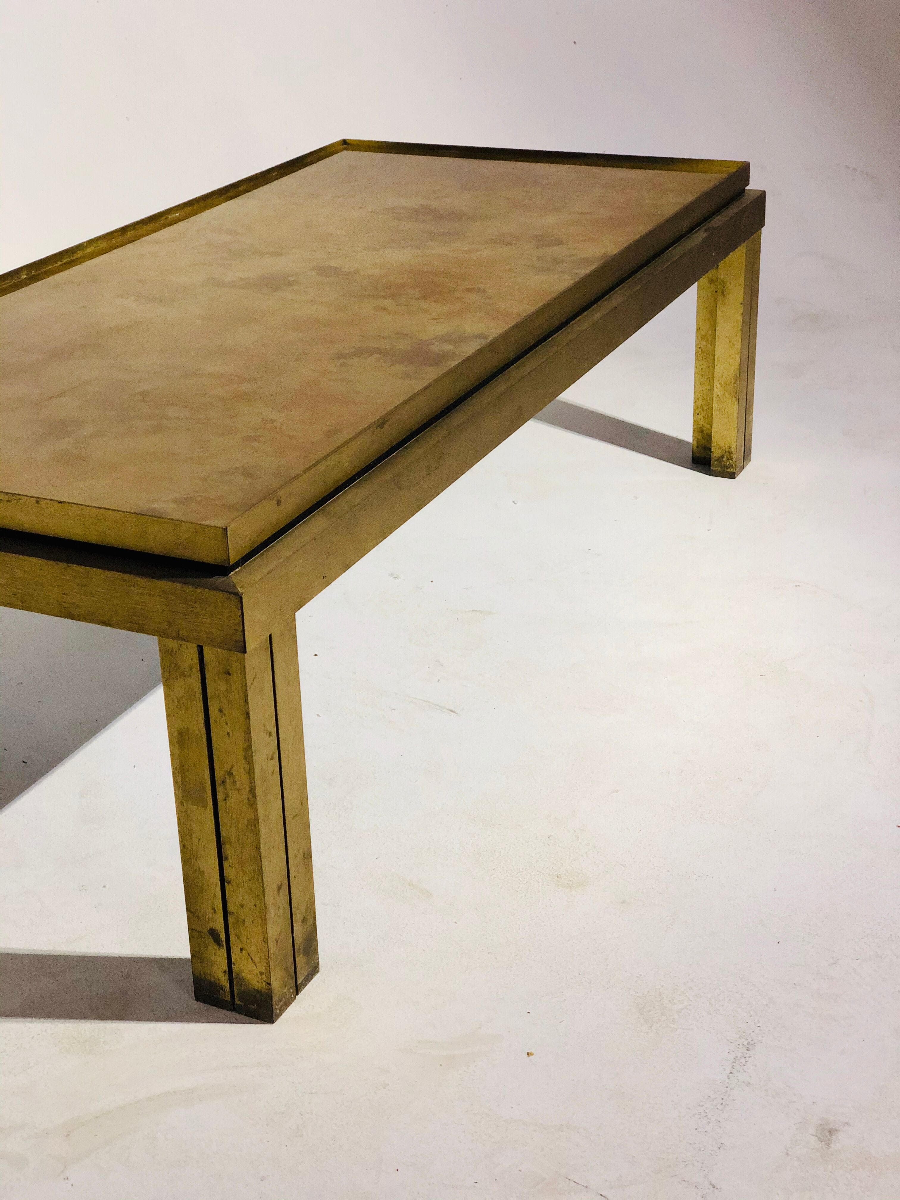 Vintage coffee table in agglomise glass and brass