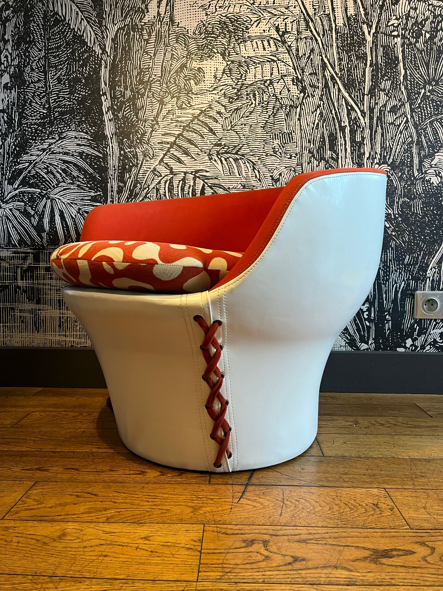 Fauteuil Gamma par Pierre Guariche pour Meurop