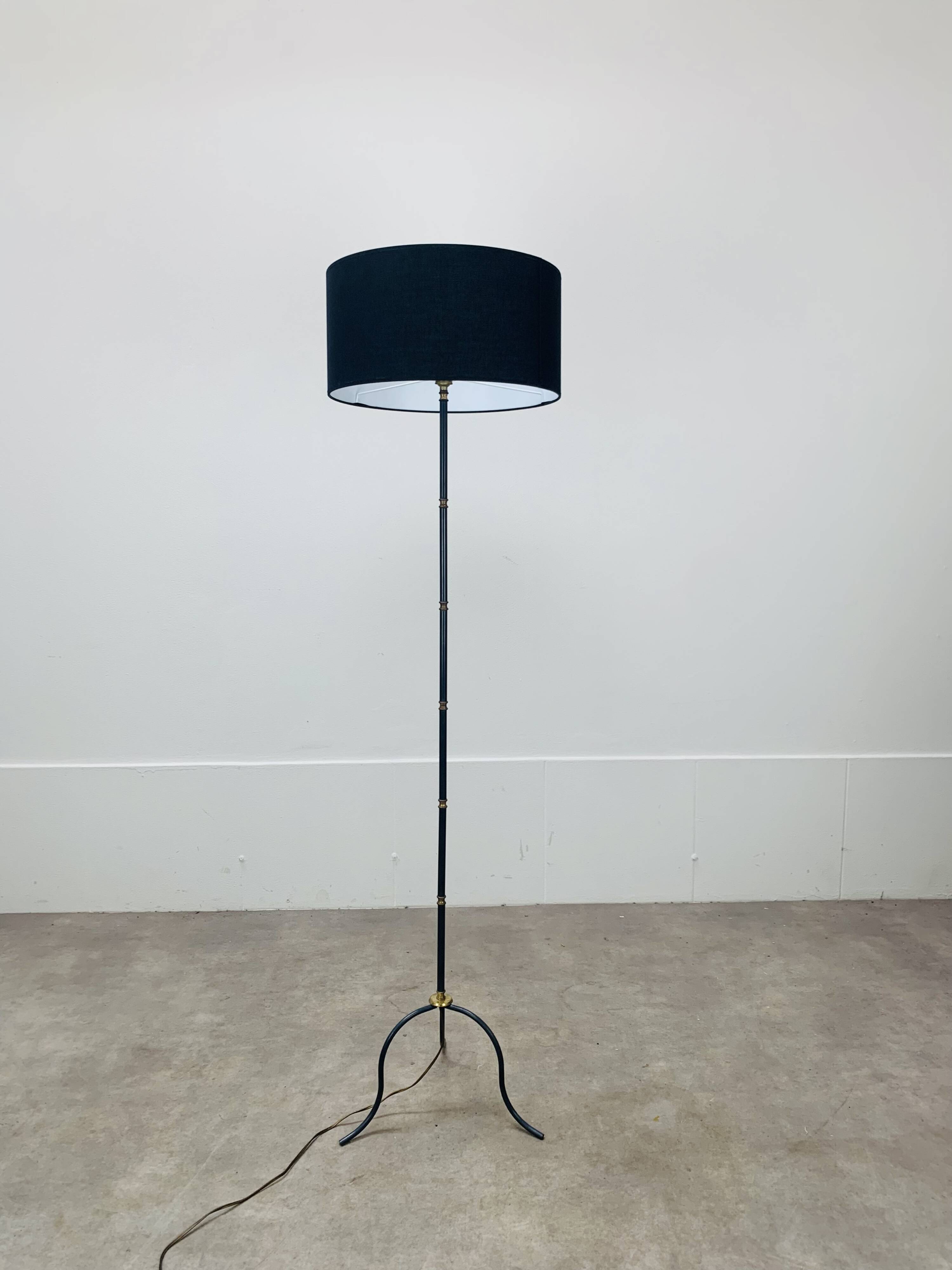 1950s tripod floor lamp, brass and black metal