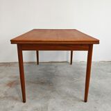 Extendable dining table in teak Mid Century Modern 1960s