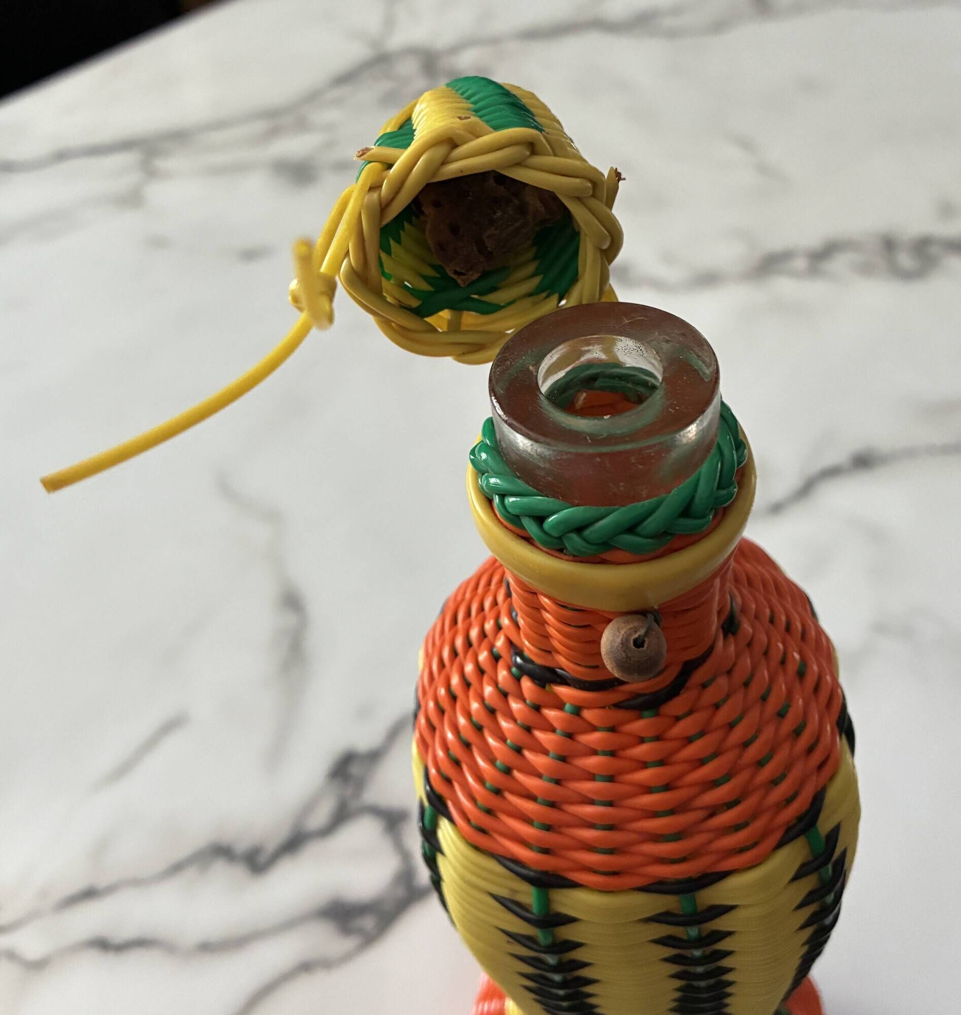 Decorative scoubidou bottle