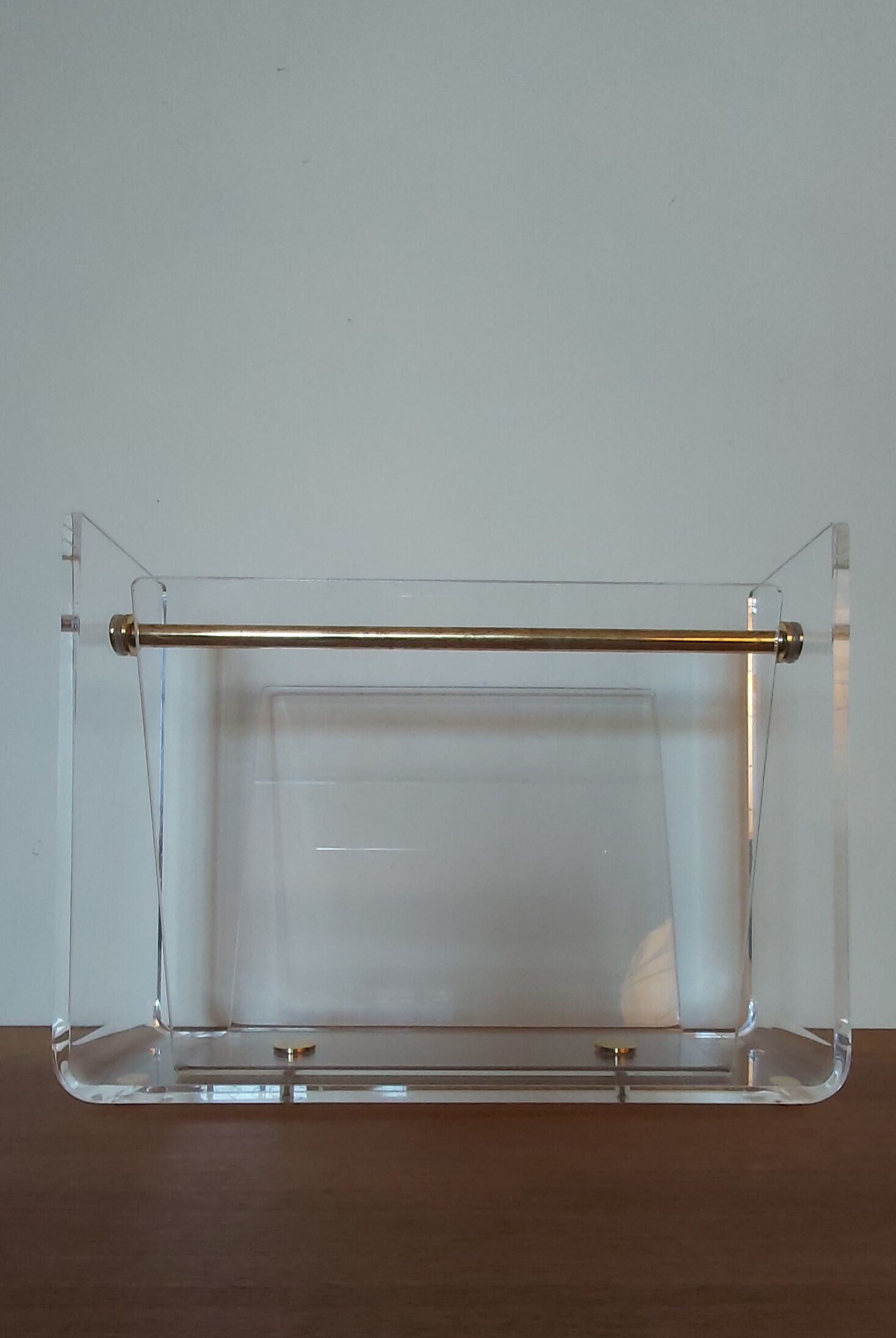 David Lange magazine holder in plexiglas