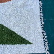 Handwoven wool Berber rug size 1.5/2.5 m