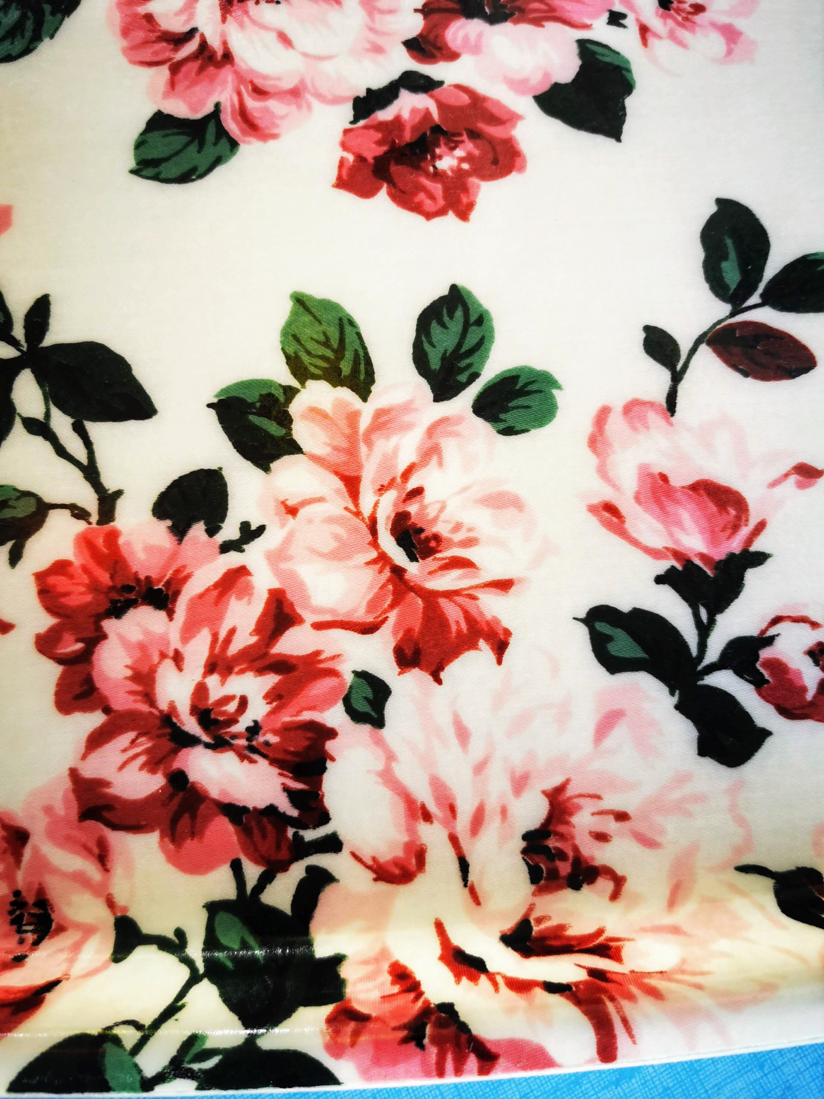 Flowery vintage platter