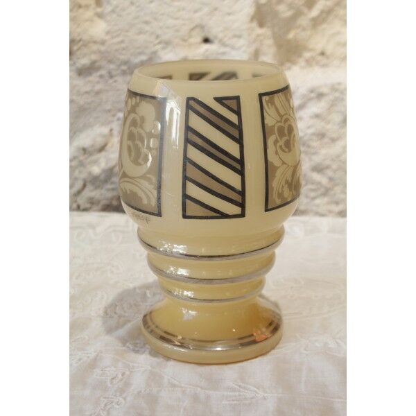 Vase en verre signé d'Argyl, vers 1930, art déco