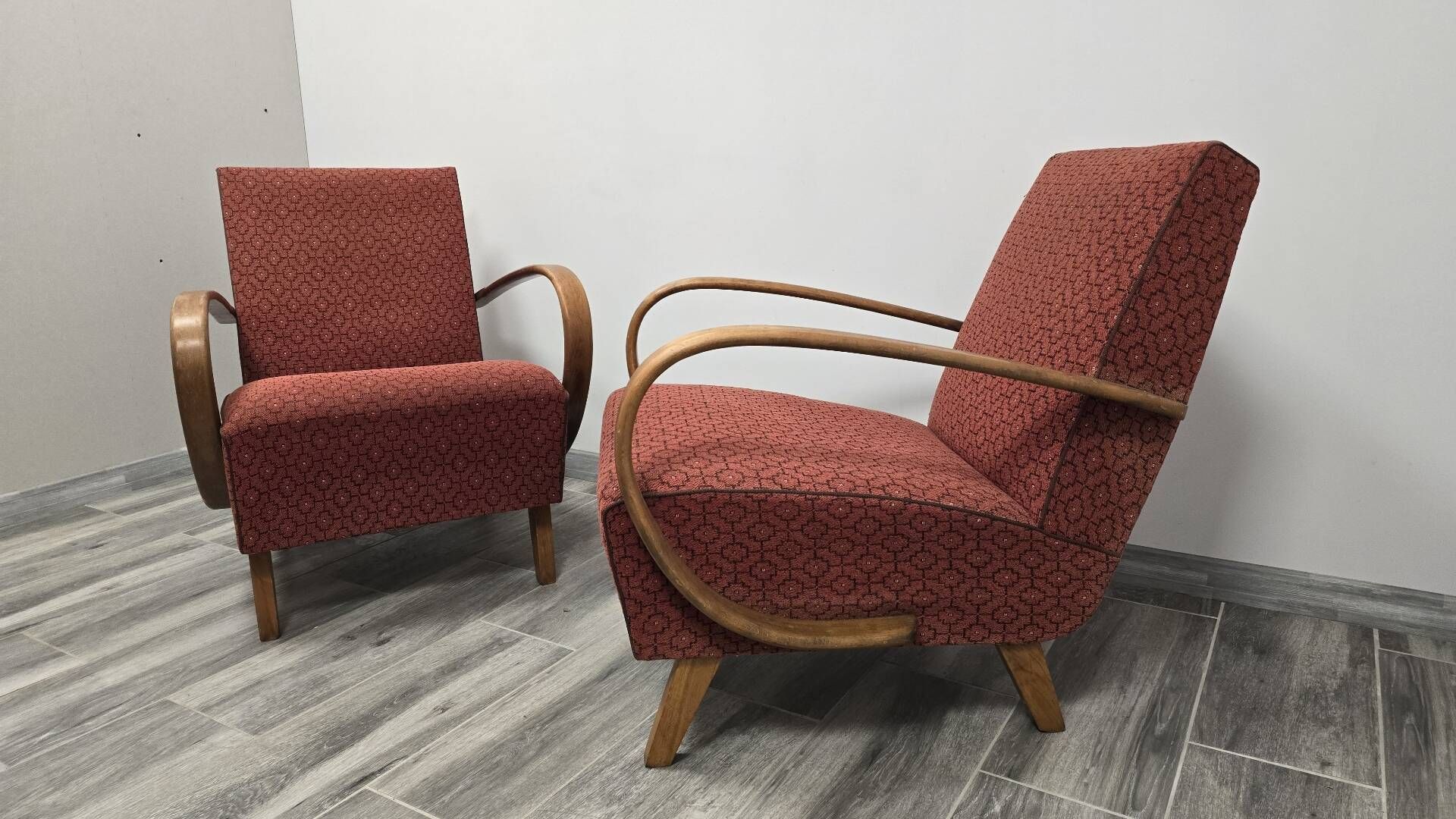 Vintage Armchairs from Jindrich Halabala, 1940s, Set of 2