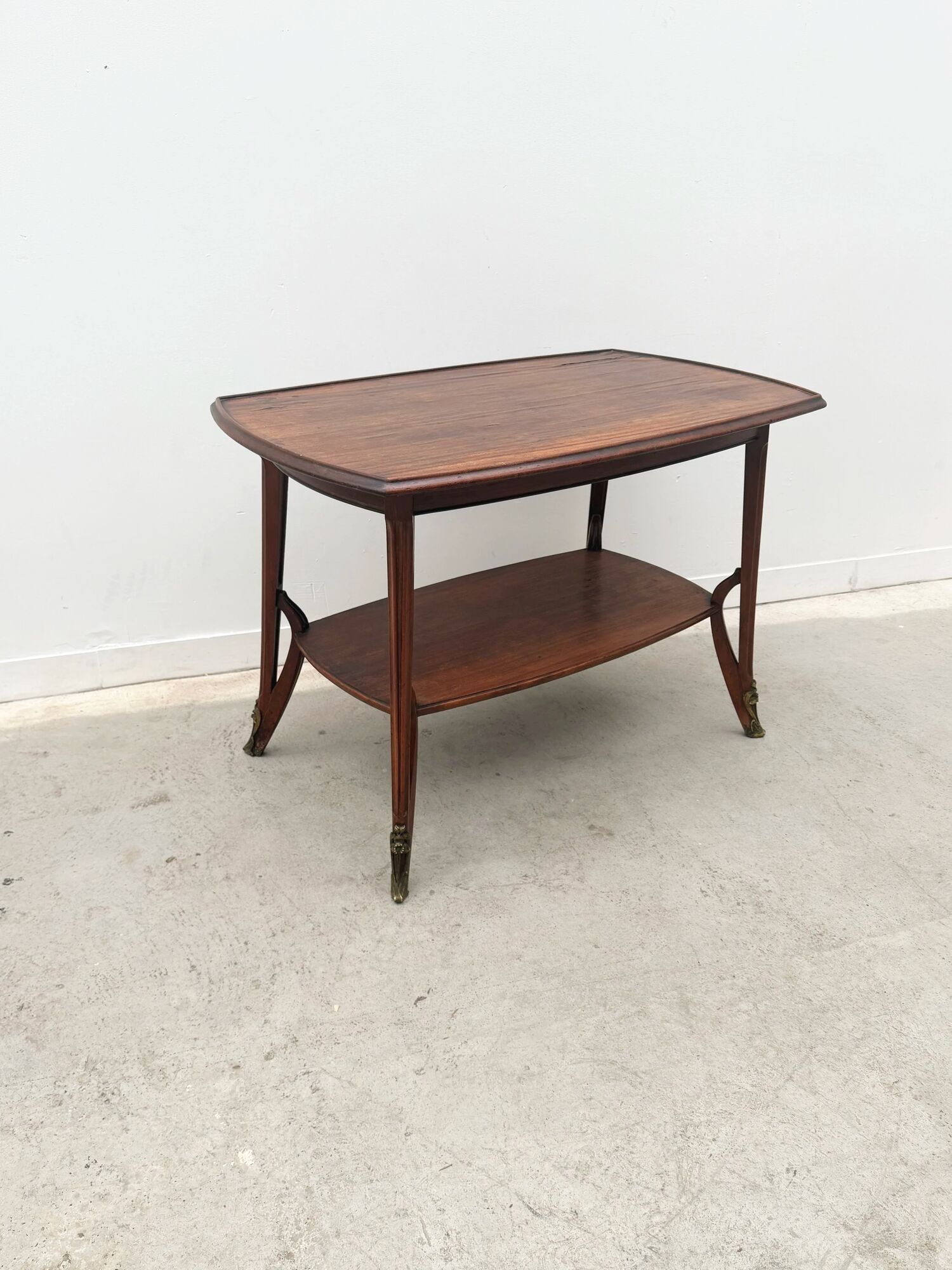 Art Nouveau side table by Louis Majorelle in walnut, France 1900