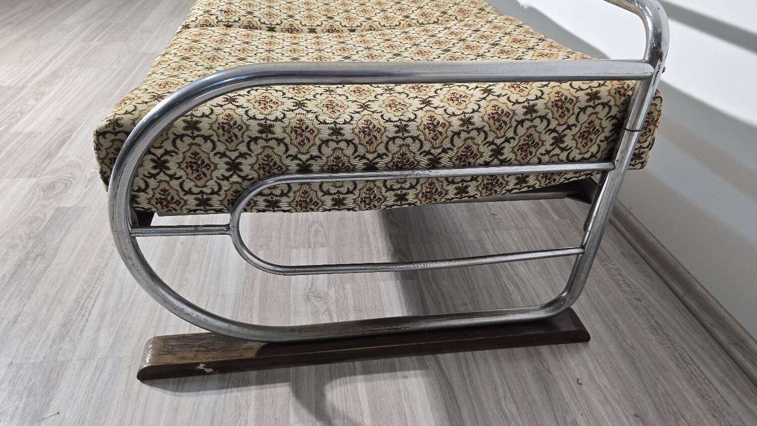 Bauhaus Chrome Sofa by Robert Slezak for Slezak Factories, 1930s