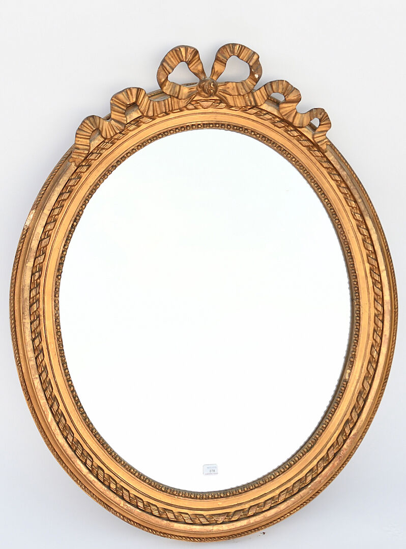 Oval mirror