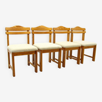 Suite de 4 chaises en bois, 1970s