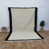 Handmade natural wool rug 250cm x 150cm