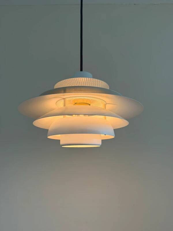 Vintage Verona style lamp - Danish design lamp - multi layered pendant