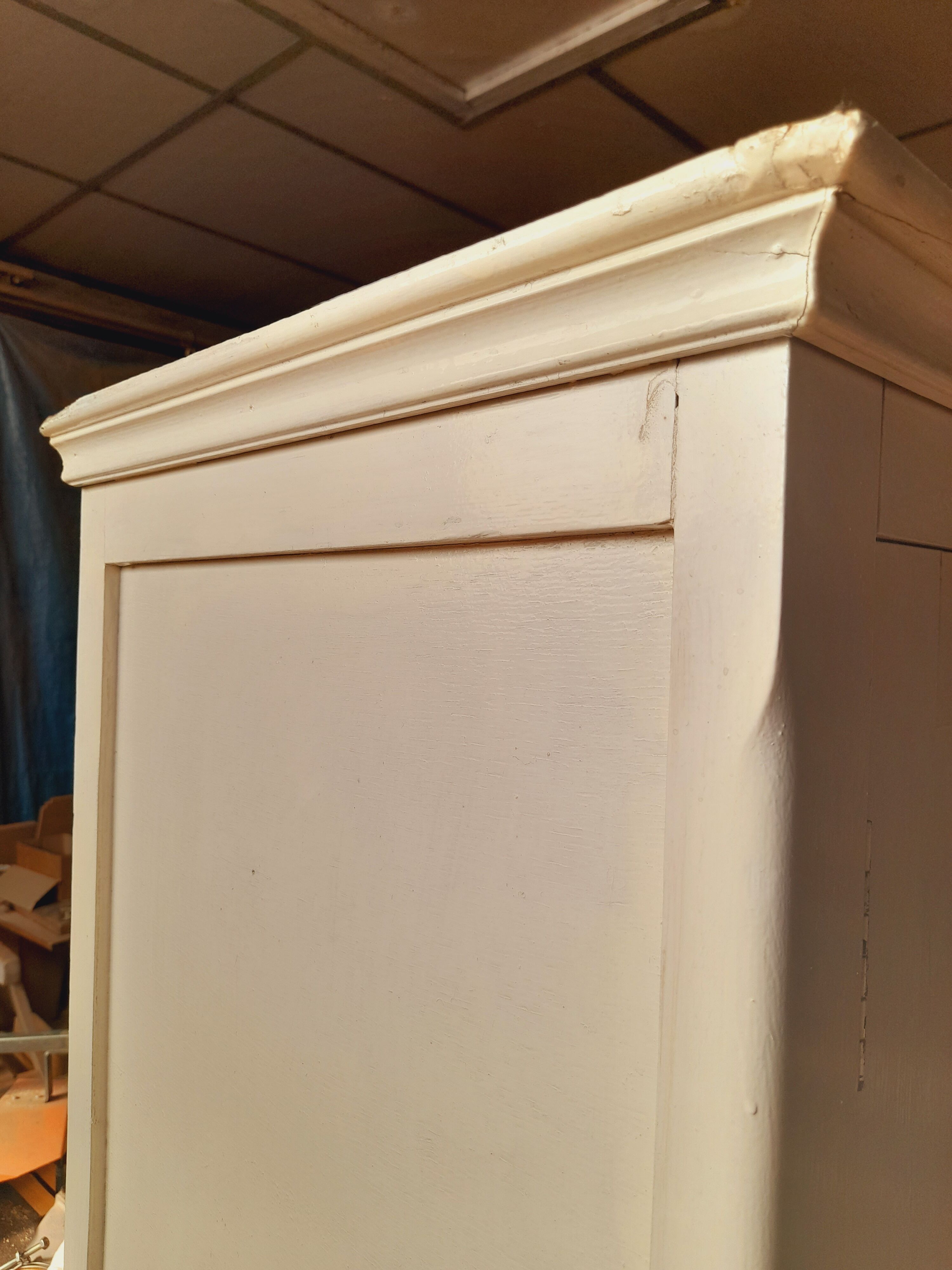 Narrow Parisian wardrobe