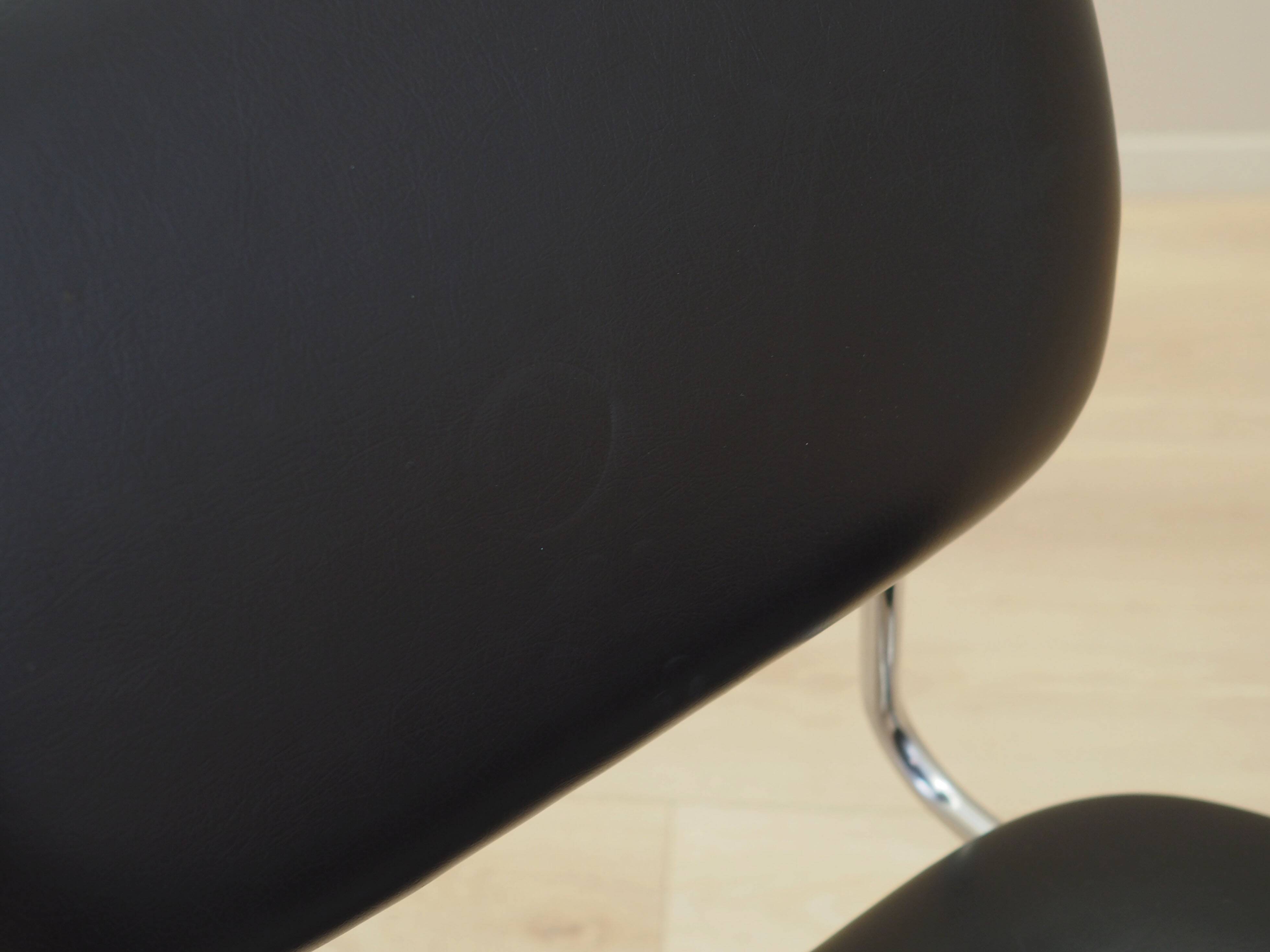 Chair, Italian design, 1970s, production: Italy