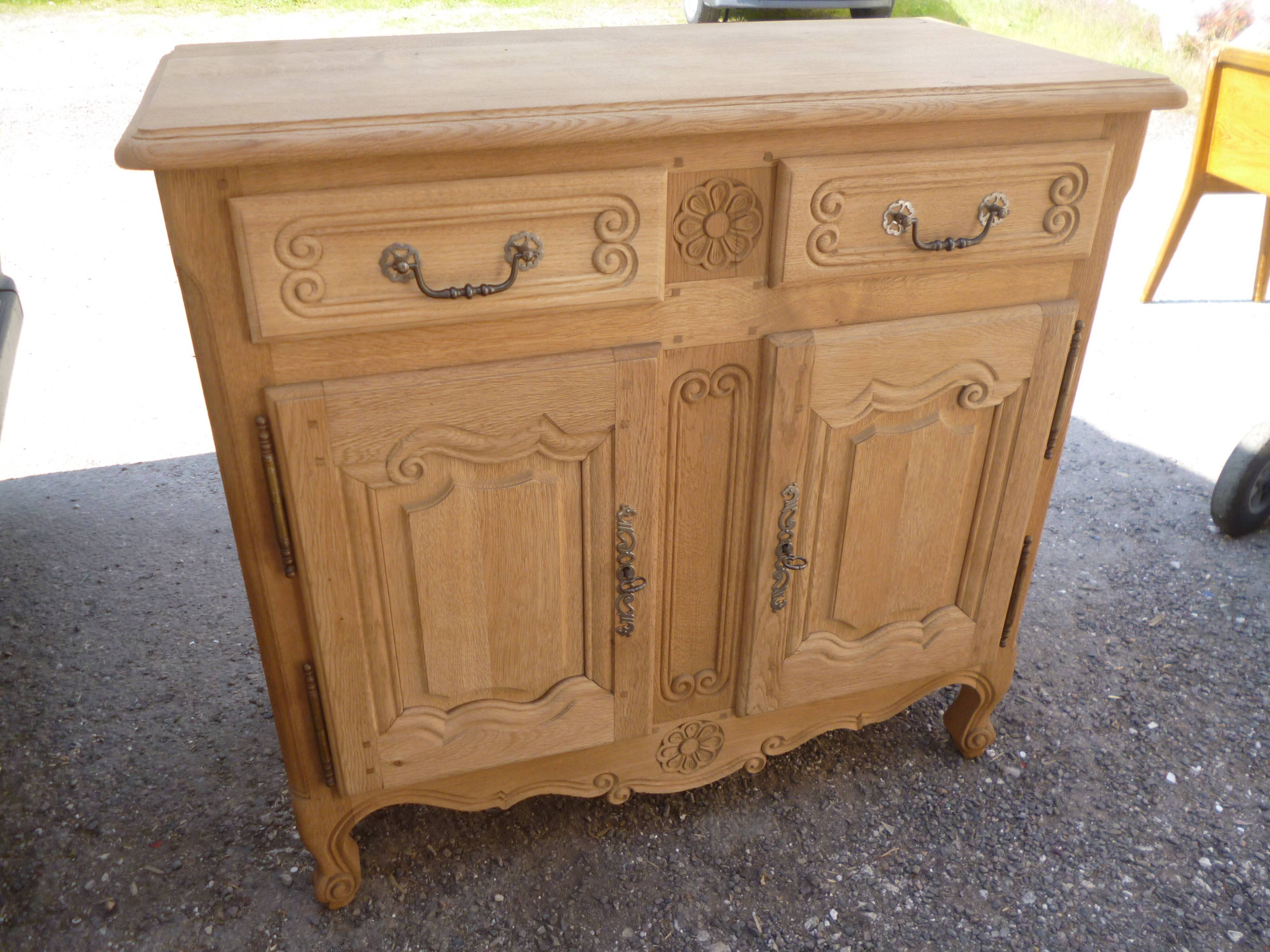 Bahut Louis XV stripped