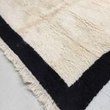 Moroccan Berber rug Beni Ouarain ecru and black 3x2.02m