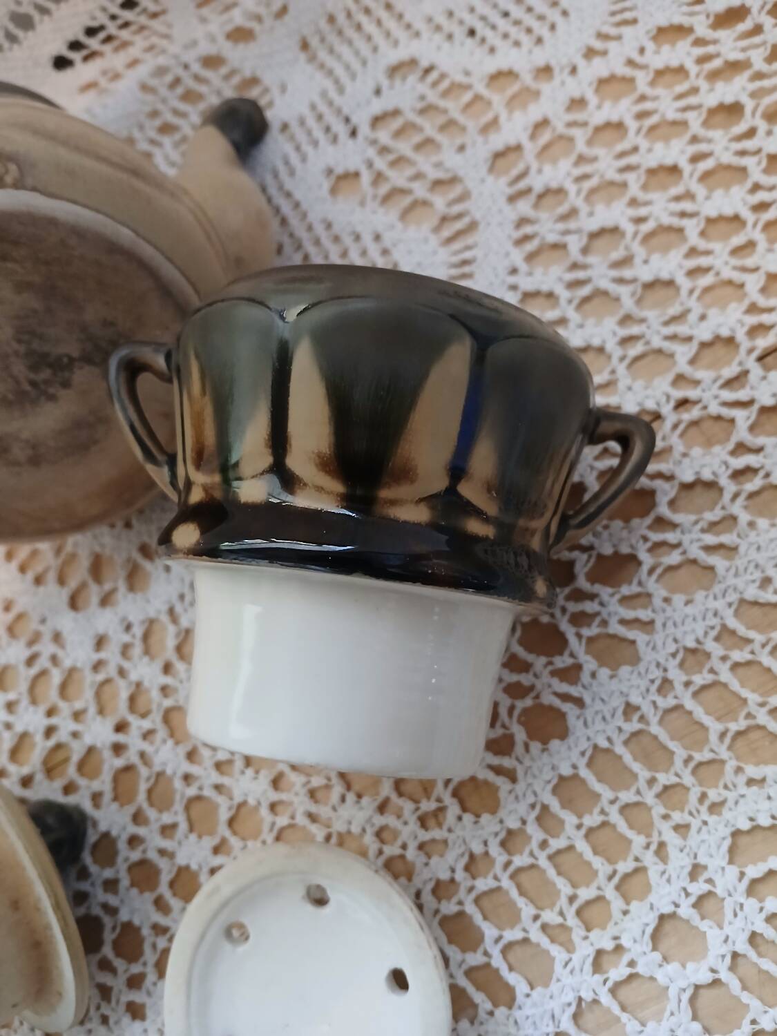 Antique stoneware coffee pot/teapot