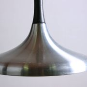 Grande suspension Allemande en métal chromé, modèle Tulip par Erco 1960.