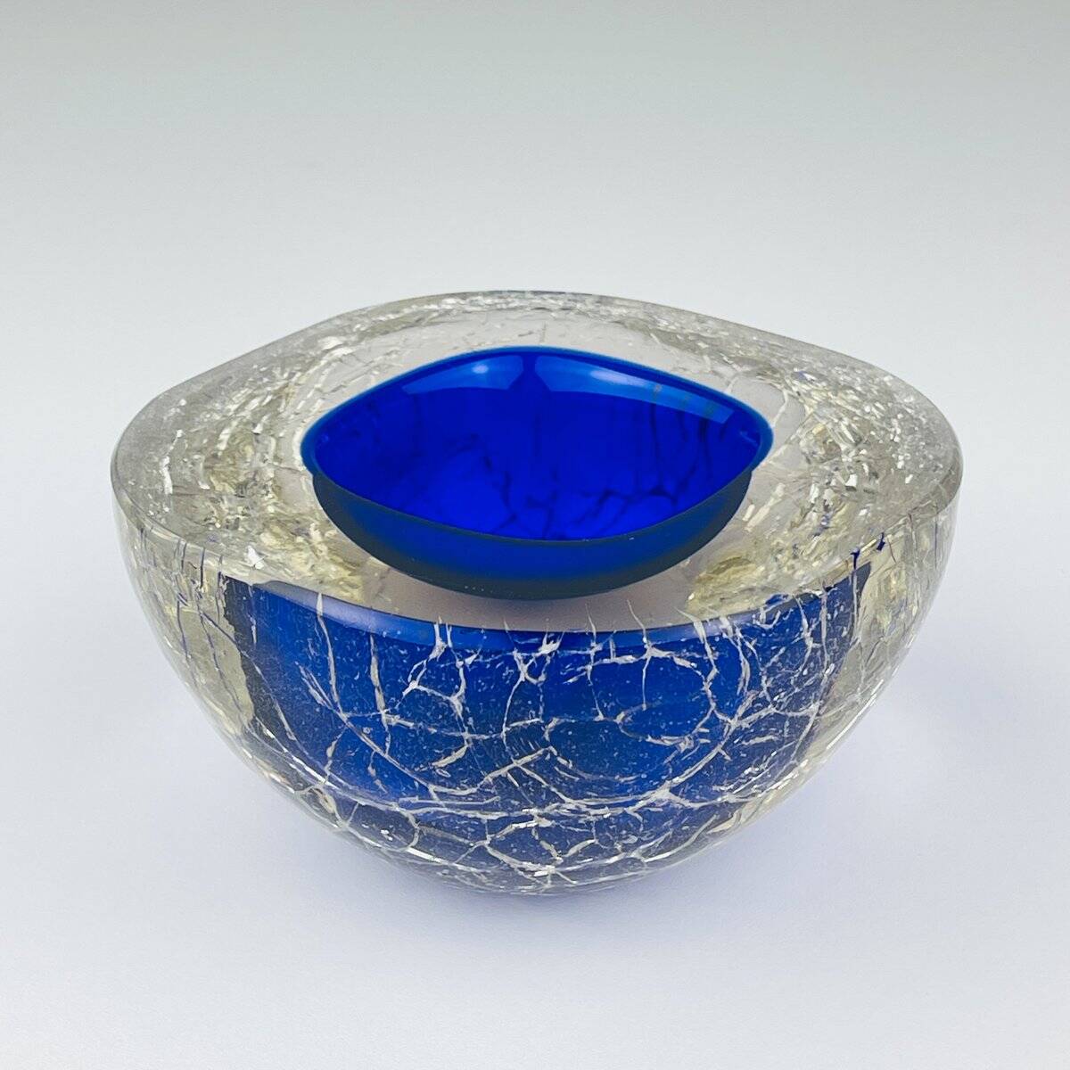 Vintage blue Italian Murano glass ashtray, 1980s