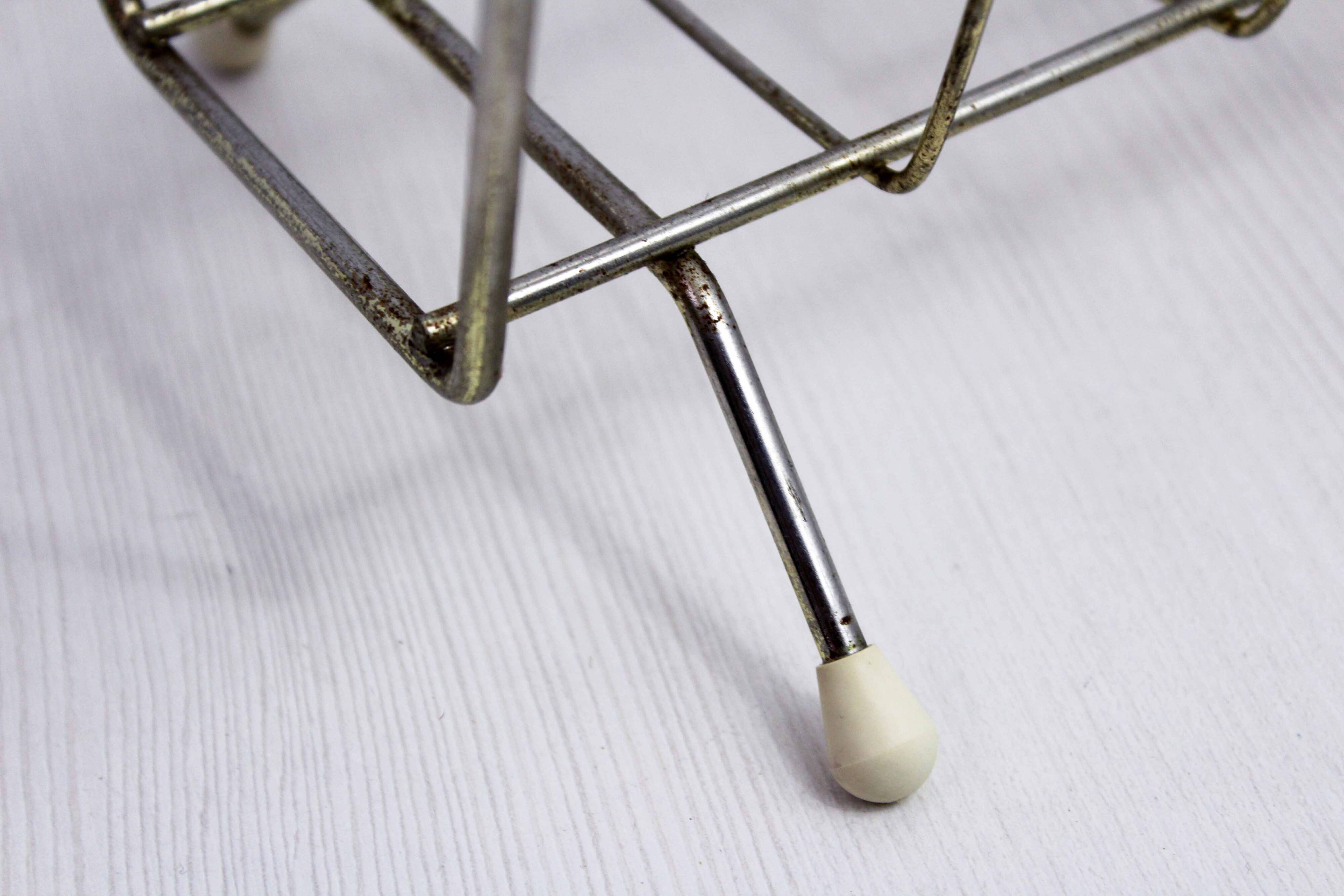 Vintage magazine holder