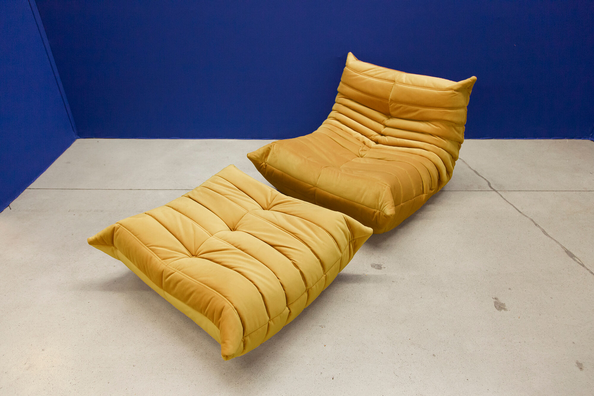 Togo armchair and footstool model designed by Michel Ducaroy 1973