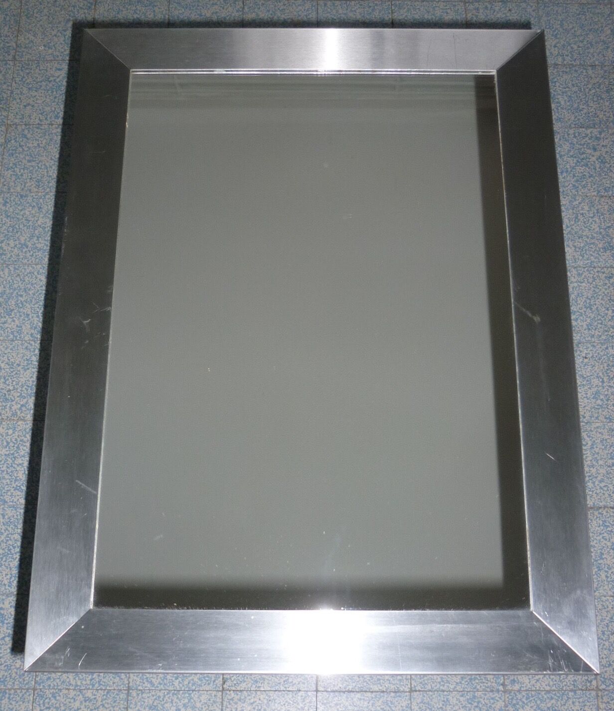 Miroir rectangulaire moderne cadre en acier brossé