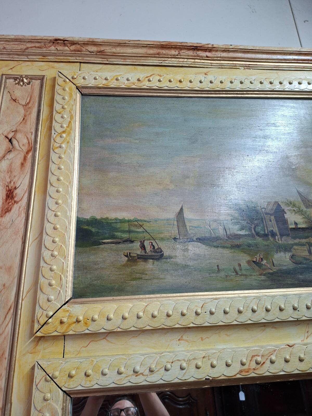 mirror trumeau and landscape painting – Faux marble decor –