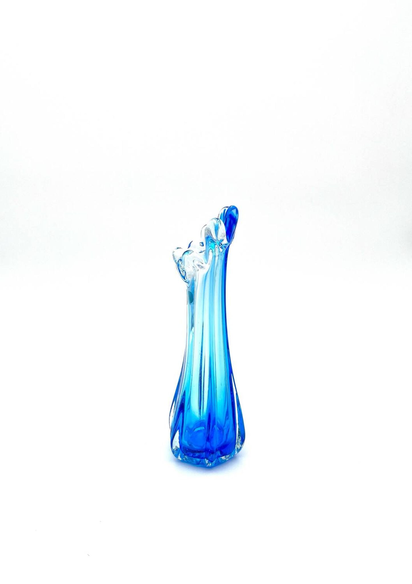 Vase Swing Sculptural – Stretched Glass Azure Blue – Korean Craftsmanship 1970