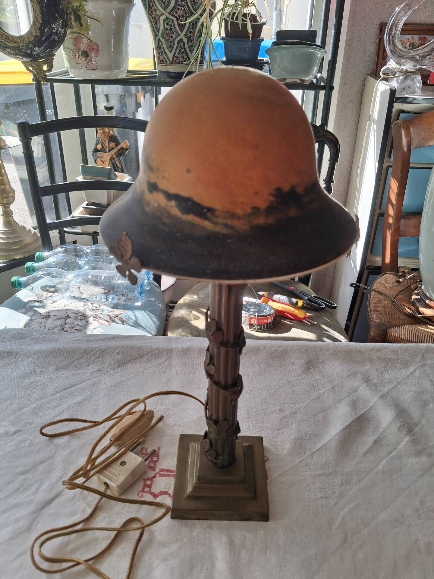 Mushroom lamp in glass paste and bronze Art Nouveau