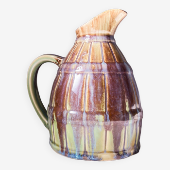 Barrel pitcher