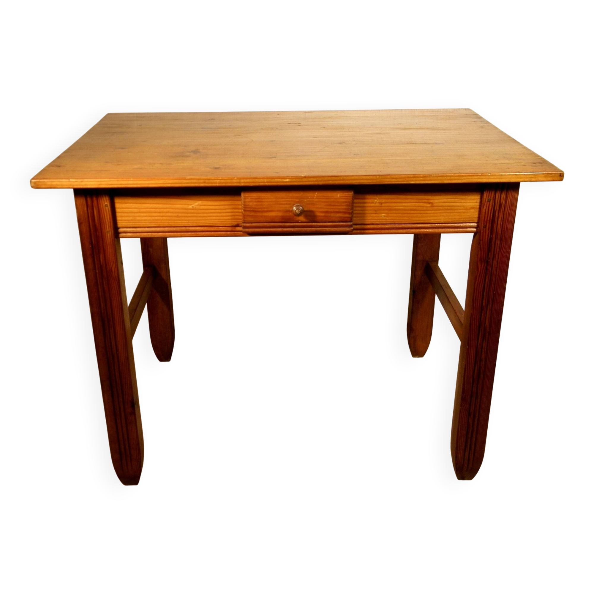 Pine farmhouse table