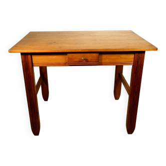 Pine farmhouse table