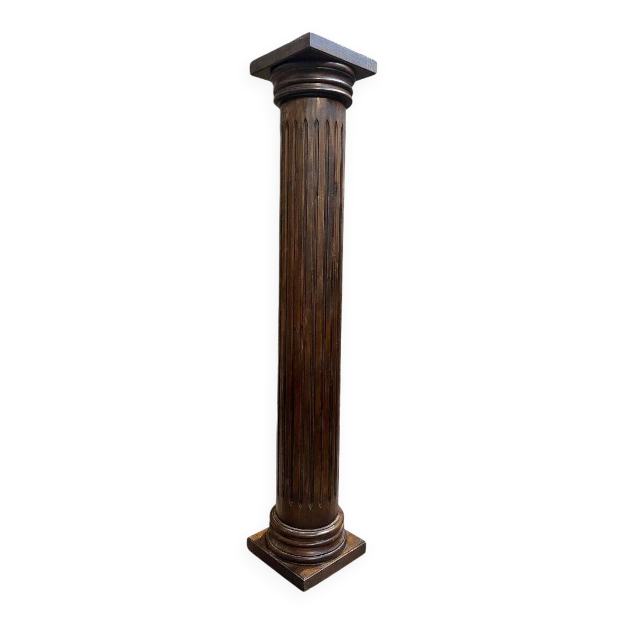 Louis XVI style column in carved wood from the late 19th century, 2.27 metres in height.