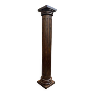 colonne de style Louis