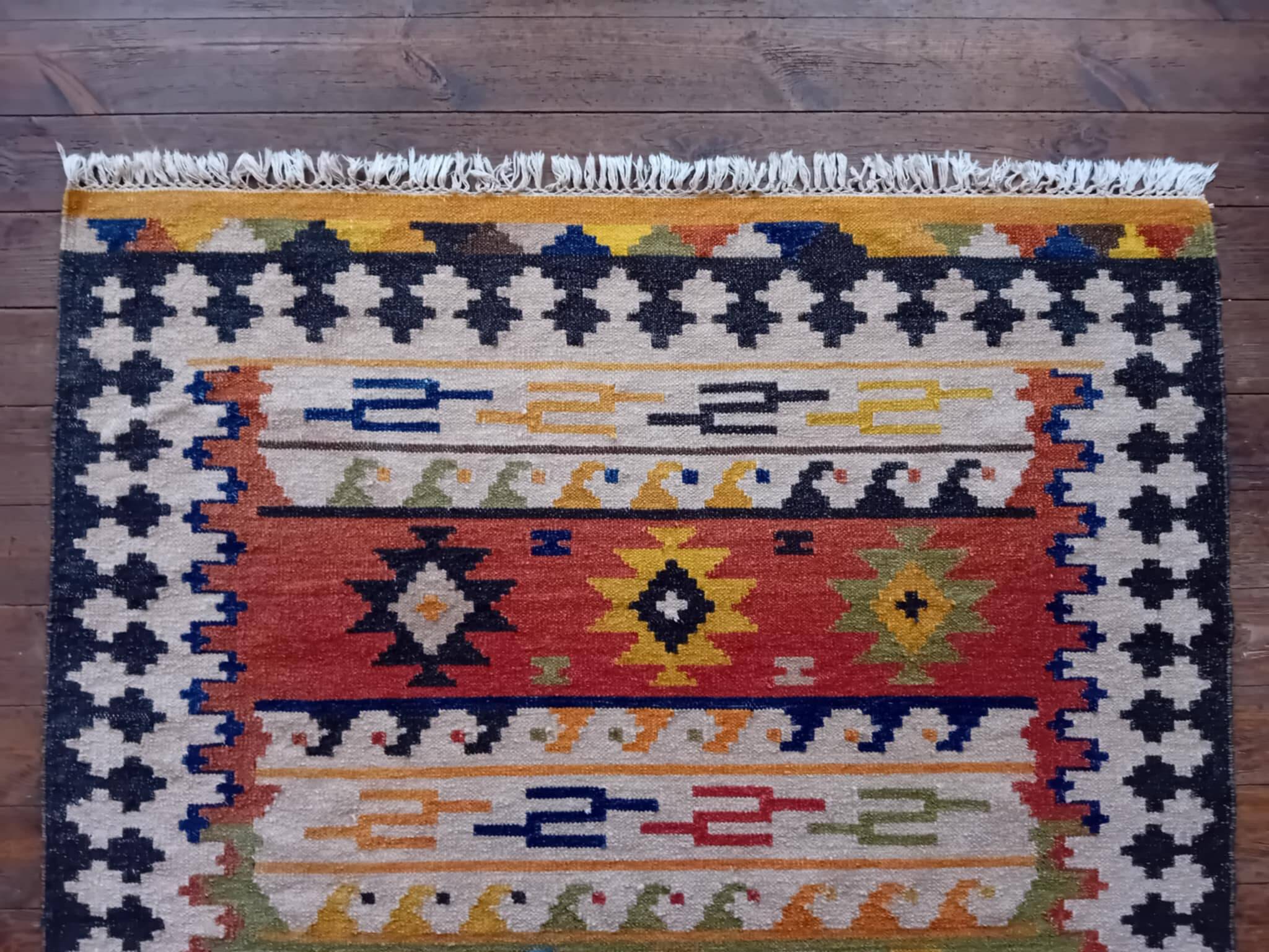 Handmade Indian Kilim Sivas 200x140cm