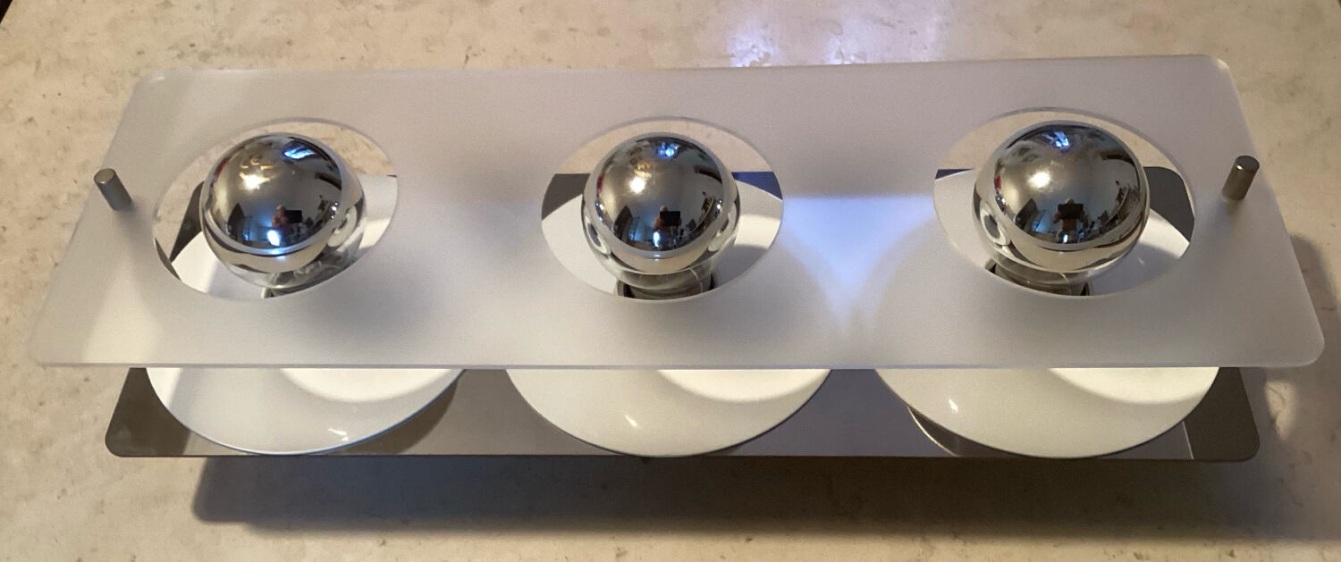 Jocelyne Trocmé wall lamp for Oxar, Space Age 1970